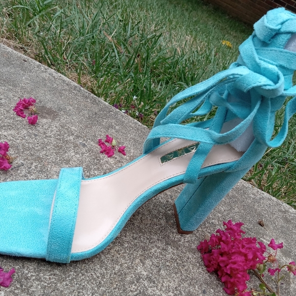 Blue Wrap Up Block Heel - Picture 4 of 7